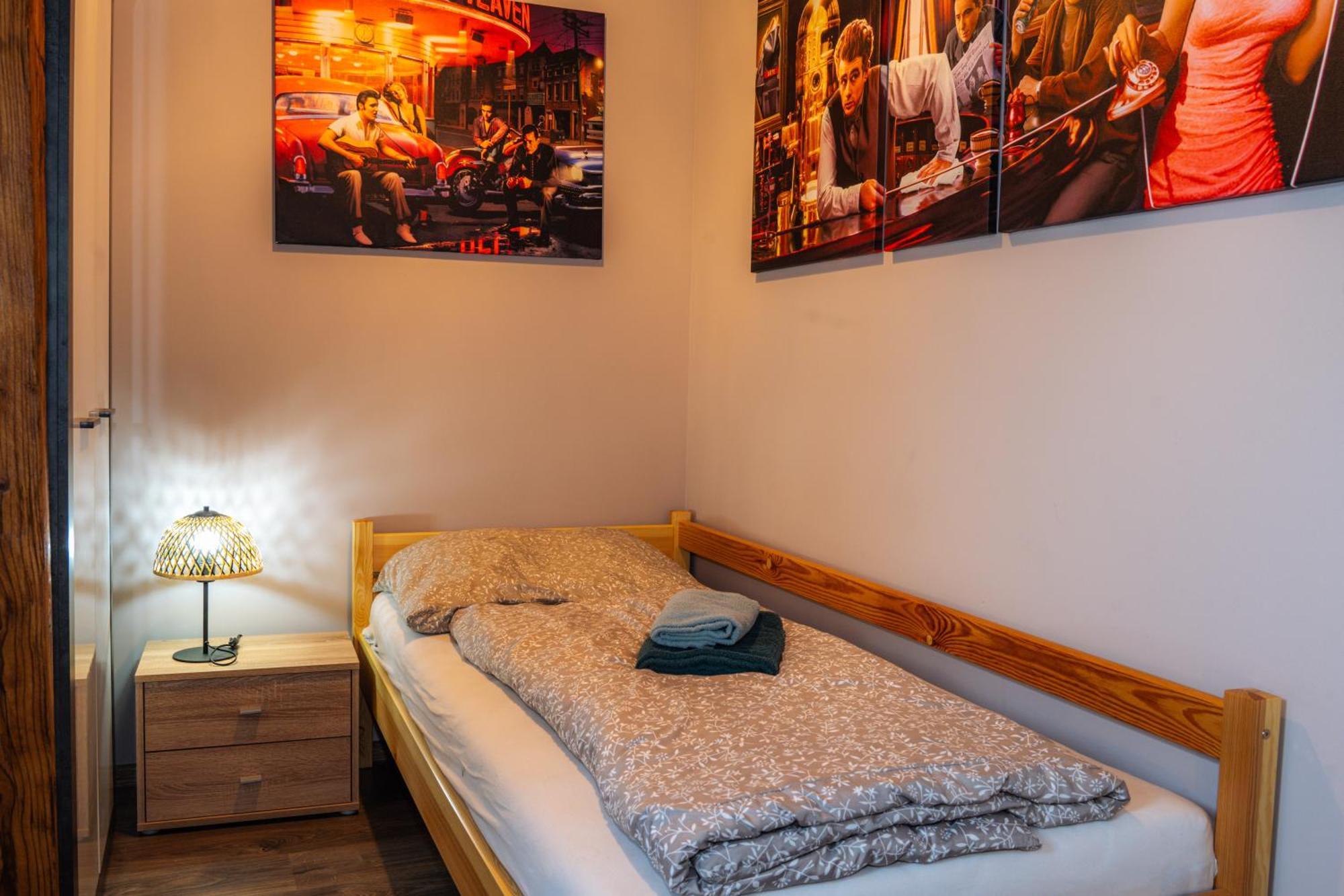 Apatman Fellini House Lägenhet Trenčín Exteriör bild